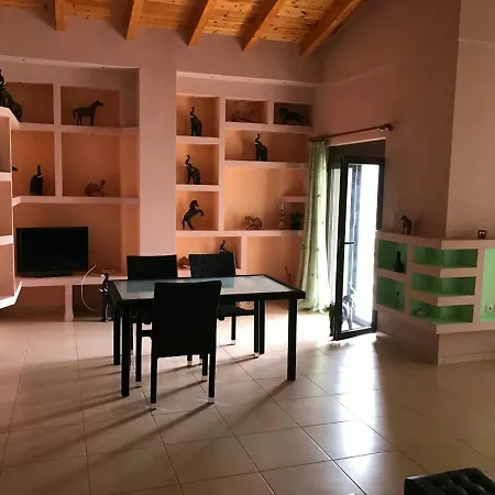Vila παραλια αλυκησ Βίλα Αλυκή