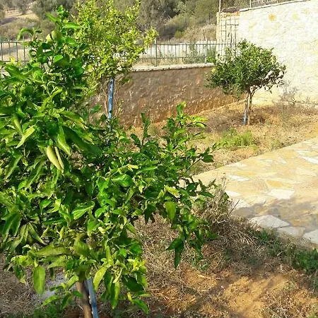 Vila παραλια αλυκησ Βίλα Αλυκή